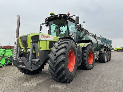 Xerion 3300 Trac