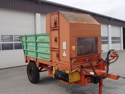 Dystrybutor słomy hawowej SR 2