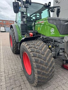 BKT Rasenreifen / Rasenbereifung FENDT 211