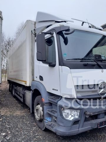 MERCEDES-BENZ ARTOS 2543 , використовується пошкодження двигуна