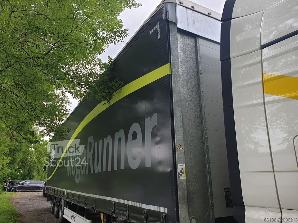 Tilt semi-trailer FLIEGL used