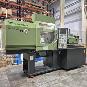 Пластикові ін'єкційні машини DEMAG 50/355-200