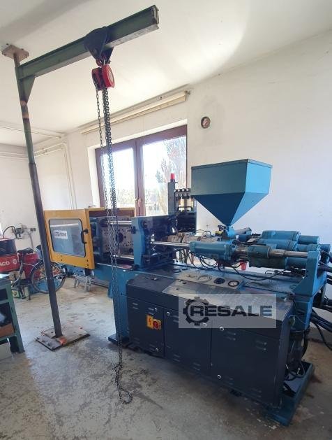 Plastic injection machines BOY 50 M