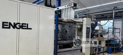 Пластикові ін'єкційні машини ENGEL DUO 4550 / 800