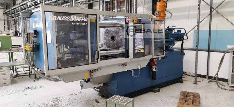 Plastic injection machines KRAUSS-MAFFEI KM 150-700 C 1