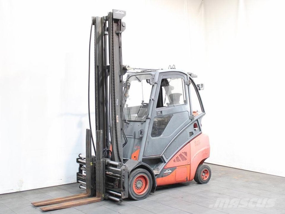 Linde H 35 T- 02 393 GET