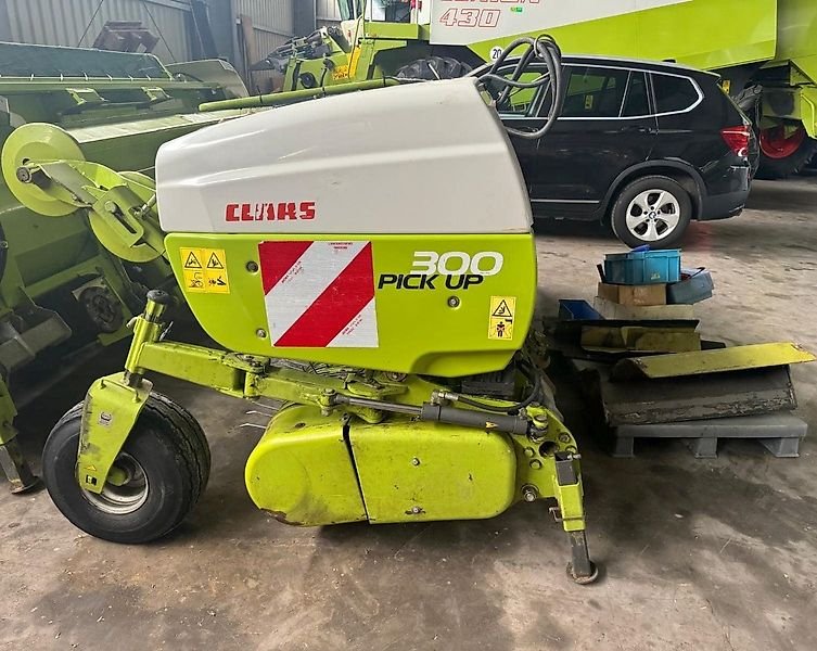 Claas Pick Up 3m 300 Pro T, 5 rzędów zębów