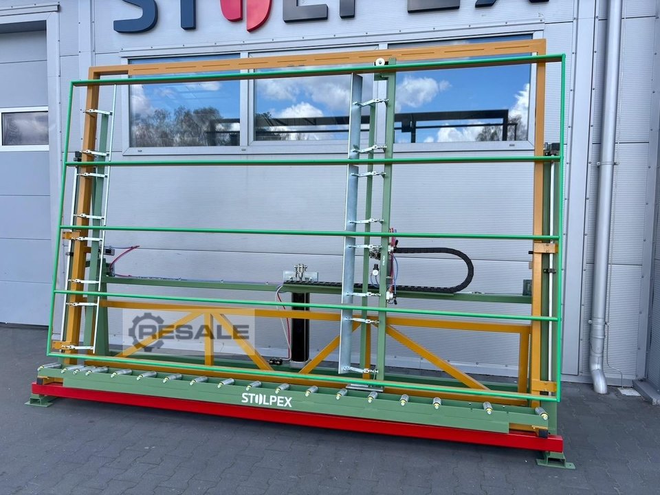 Stroje na výrobu oken pro plastová okna URBAN KV 2800 H