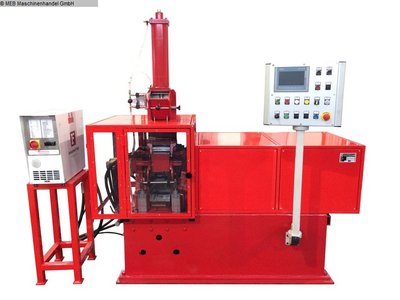 Oświetlenie wnętrza FARREL- BRIDGE BR Laboratory 1.6 lts