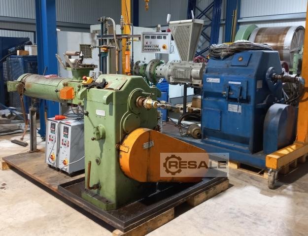 Wytłaczarki gumowe TROESTER GE 90 x 16 D- Vac