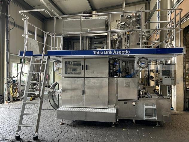 Filling equipment TETRA PAK TBA 19 V100 250ml Base