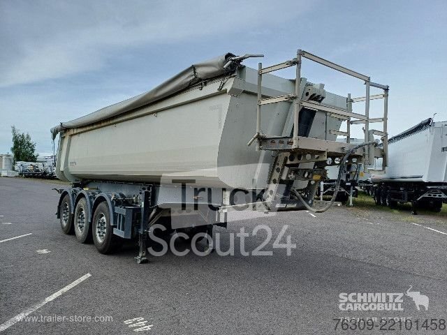 Kipper Auflieger Schmitz Cargobull Kipper Stahlrundmulde 24m  gebraucht