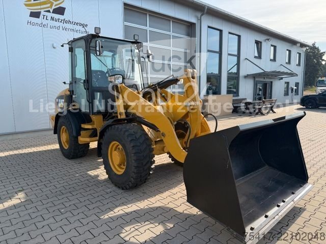 Wheel loader CATERPILLAR 907H*new original engine*new KD*fast changer used