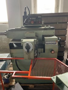 Obrabiarka bębnów hamulcowych KINDERMANN M- 2200