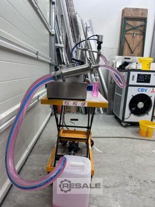 Filling equipment for liquids