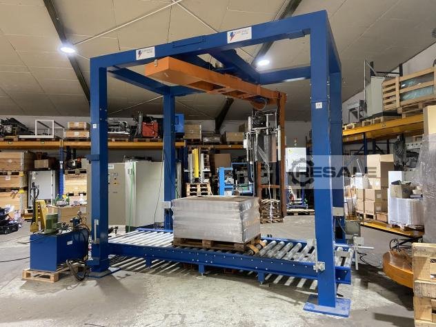 Maszyny do pakowania paletowego ROBOPAC HELIX HS40