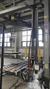Maszyny do pakowania palet ROBOPAC Helix HS30 T / I