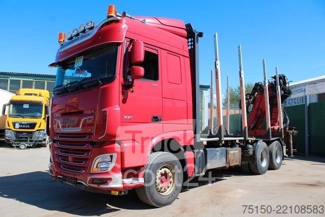 Wood transport truck DAF XF 530 6x4 HOLZ KRAN PALFINGER EPSILON Nr: 377 used