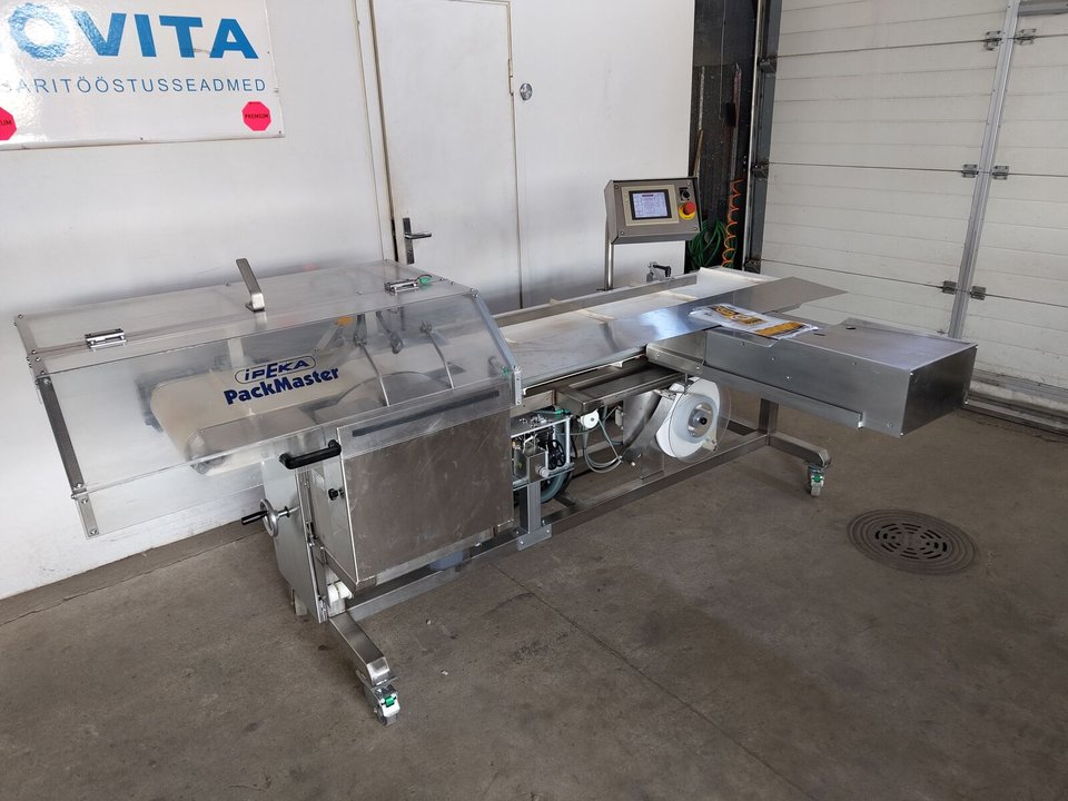 Горизонтальна пакувальна машина IPEKA Packmaster