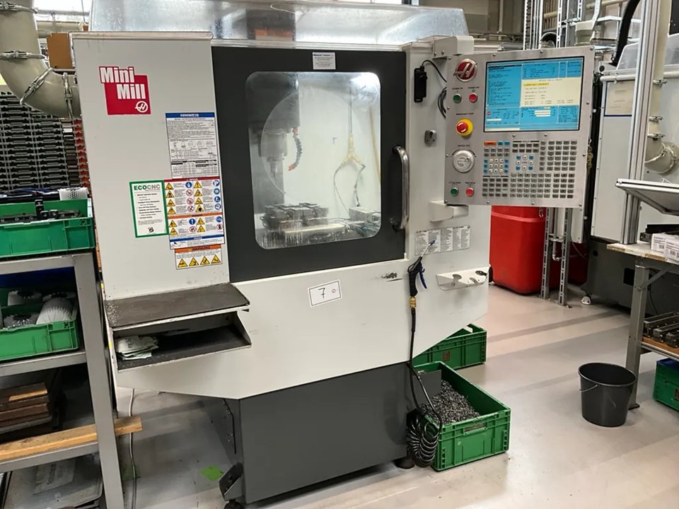 HAAS - MiniMill - CNC Vertikal-Bearbeitungszentrum - 2011