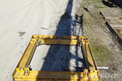 Liebherr Frame 256HC / Tie frame 256HC