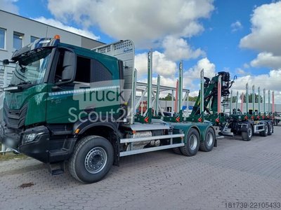 Für den Holztransport Iveco T-Way AT380T50/P 6x4 / HIAB Loglift neu