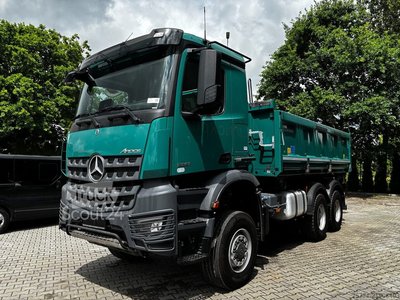 Kipper Mercedes-Benz AROCS 3351 6x6  WYWROTKA TRÓJSTRONNA Z BORDMATI... gebraucht