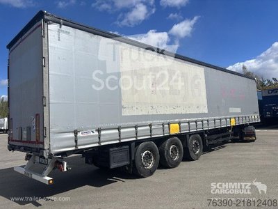 Auflieger mit Pritsche & Plane Schmitz Cargobull Semitrailer Curtainsider Standard gebraucht