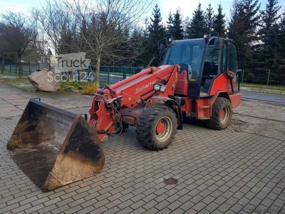 Teleskoplader Schäffer 6680T gebraucht