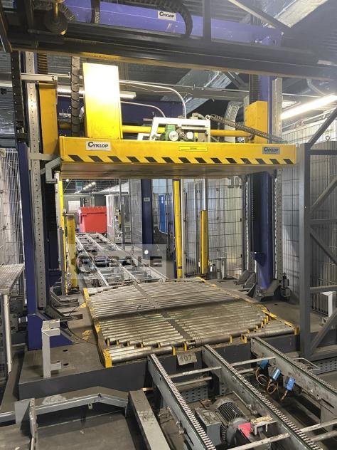 Packaging machinery for pallets CYKLOP XZE-311