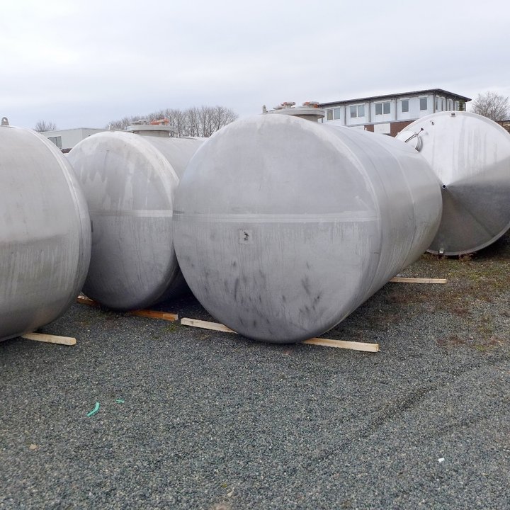 Stainless steel tanks