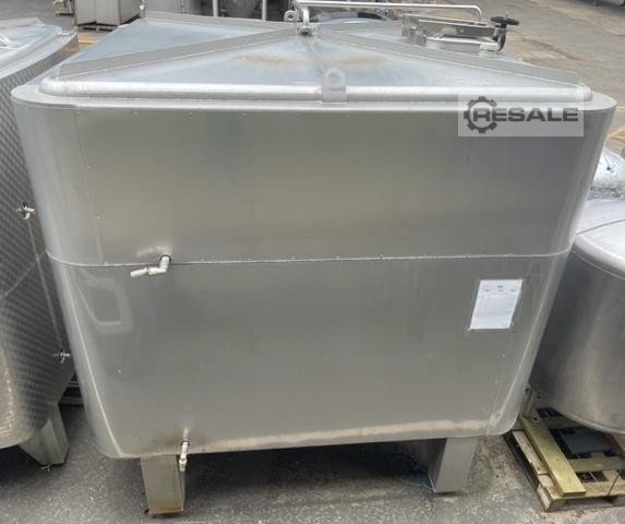 Beer tanks STB ENGINEERING 11800L VESSEL