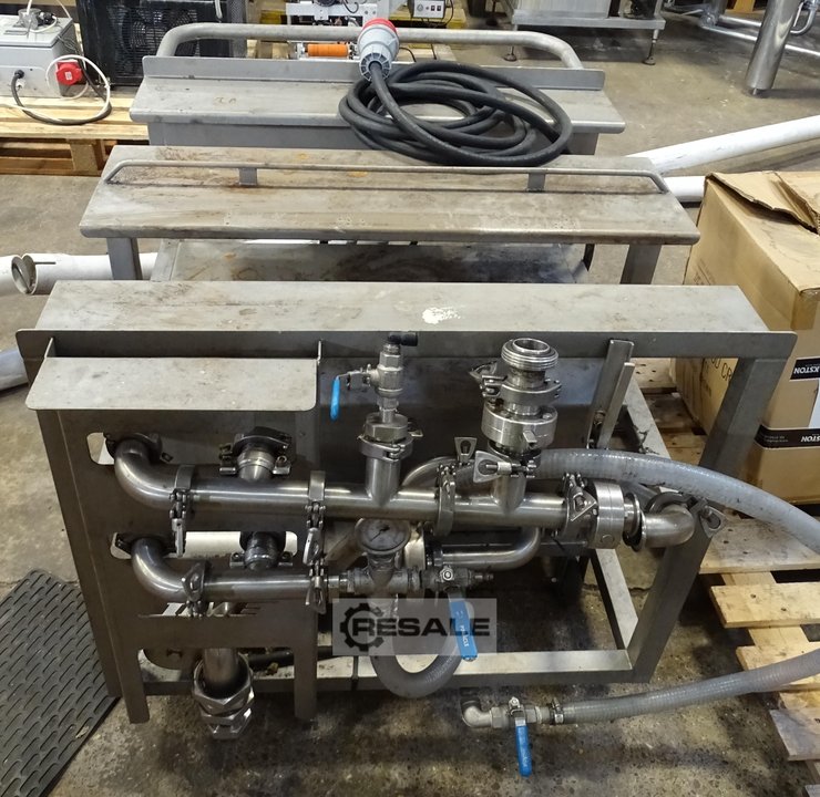 Filling and cleaning installations barrel DME KEG WASHER AND FILLER