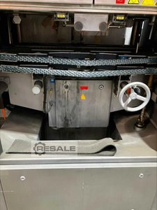 Inspection machines for empty bottles KRONES Linatronic 735
