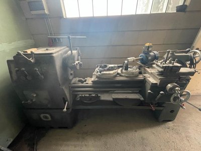 Robuste Drehbank zum Polieren und Bearbeiten
