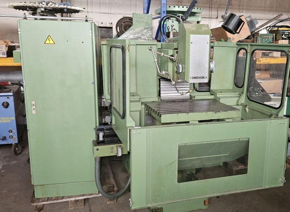 DECKEL Fräsmaschine FP3 NC Dialog 11 Nettopreis € 7.000,-