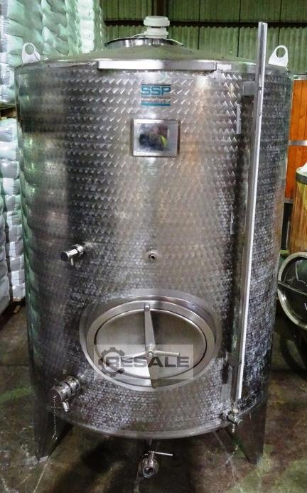 Stainless steel tanks and containers SSP 2000 Litre Vessel