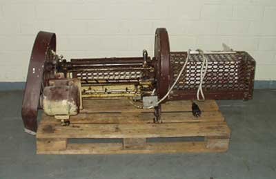 Bread and biscuit cutting machines LANGE Tischmodel