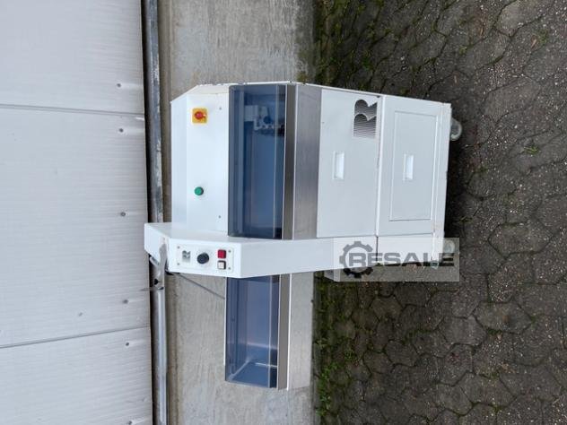 Bread and biscuit cutting machines RÖSEN + ROBBERT SPA 38