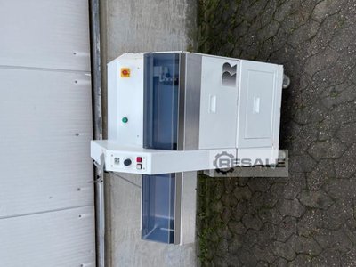 Bread and biscuit cutting machines RÖSEN + ROBBERT SPA 38
