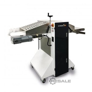 Bread and biscuit cutting machines SINMAG EUROPE TagliO HS2-3S