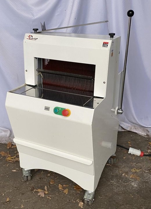 Bread and biscuit cutting machines JAC BEM 450/10