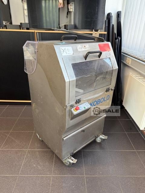 Bread and biscuit cutting machines REGO Kobold