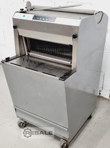 Bread and biscuit cutting machines MHS BM 45 N