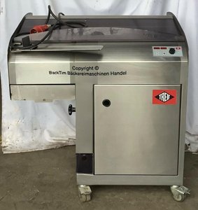 Bread and biscuit cutting machines TREIF diskus