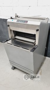 Bread and biscuit cutting machines MHS BM 45 N