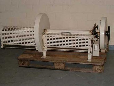 Bread and biscuit cutting machines RöSEN & ROBBERT Tischmodel