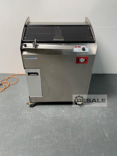 Bread and biscuit cutting machines TREIF Diskus 400