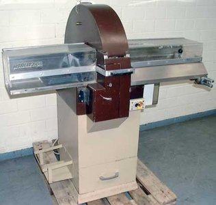 Bread and biscuit cutting machines HERLITZIUS Allzweck 80, mit Sockel