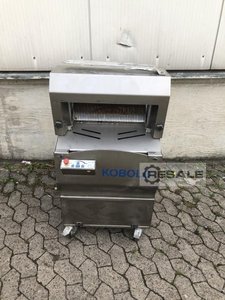 Bread and biscuit cutting machines REGO Kobold